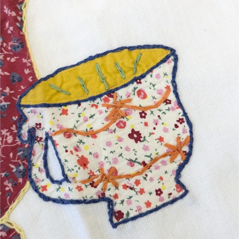 2010 Anthropologie Dish Towel Applique Teapot Tea Cups Floral Fabric INDIA New